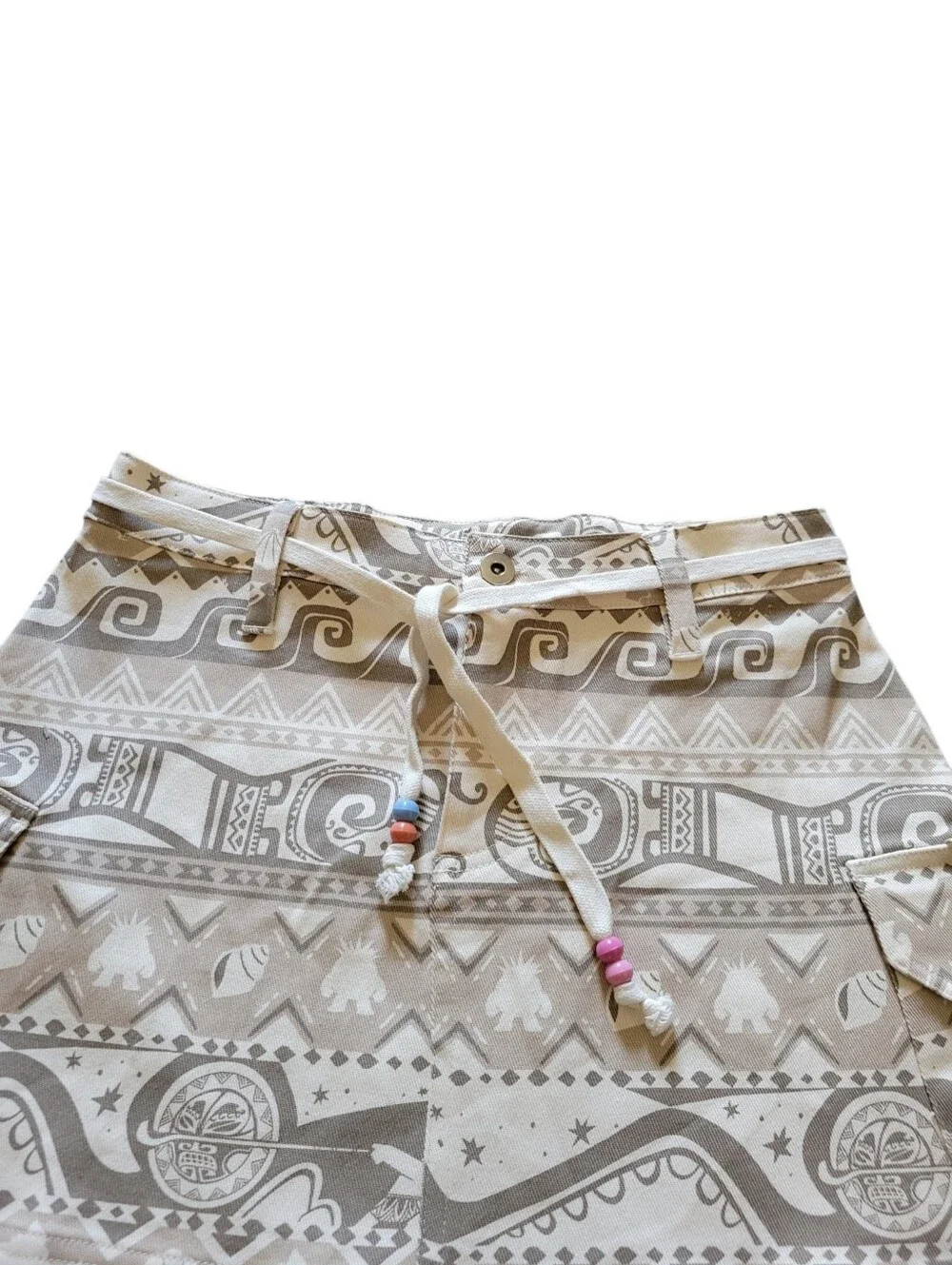 Disney Her Universe Hot Topic Moana Beige and Cream Tribal Print Mini Skirt